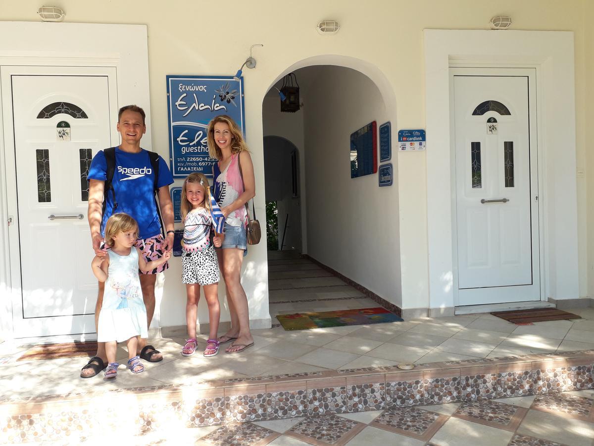 Elea Guesthouse Galaxídhion エクステリア 写真